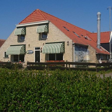 De Cyprian Bed & Breakfast Kaard Luaran gambar